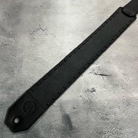 【 70mm Width Soft Leather Bass Strap / Black Express & Round Spots Design 】(IKUO Model)