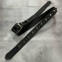 【 35mm Width Leather Guitar Strap / Side Round Center Mix Pyramid Spots 】