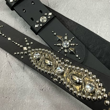【 42mm Width Hard Leather Guitar Strap / Vintage Spots Design 004 】