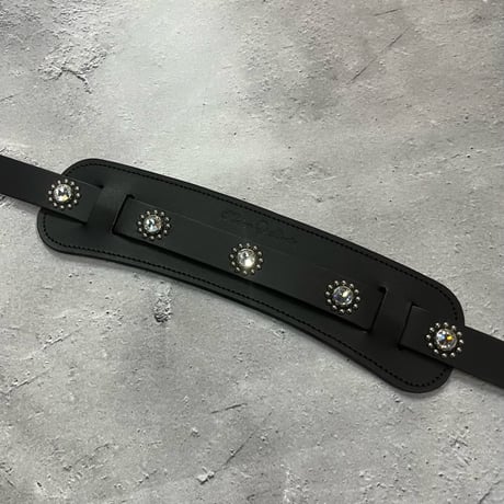 【 24mm Width Hard Leather Guitar Strap / Round Spots &  Swarovski Stone Design 】