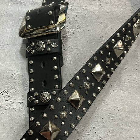【 35mm Width Leather Guitar Strap / Side Round Center Mix Pyramid Spots 】