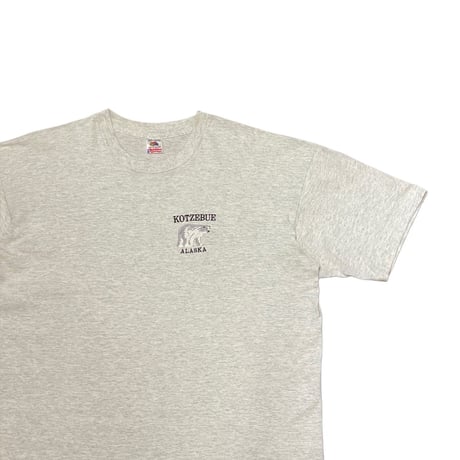 90s FRUIT OF THE LOOM Polar Bear Embroidery T-Shirt