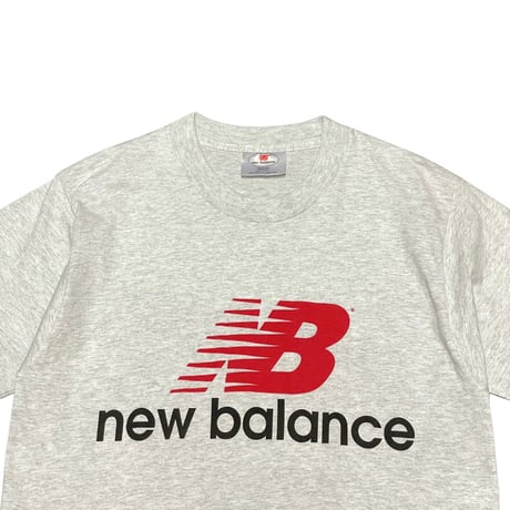 90s- New Balance Logo T-Shirt