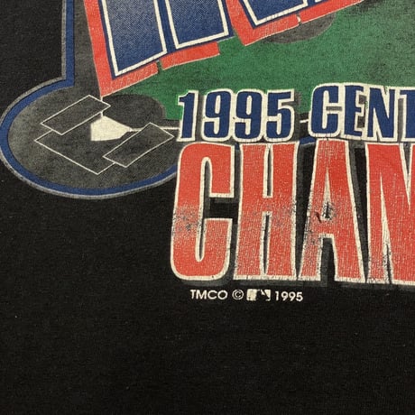90s MLB CLEVELAND INDIANS T-Shirt