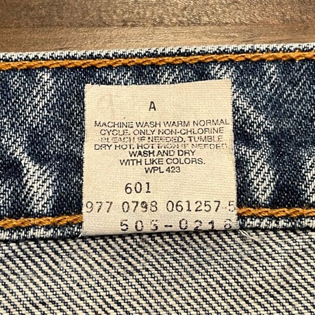90’s Levi’s 505 Denim Pants W30