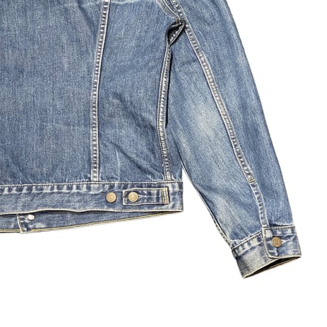00s- Euro Levi’s 70500 Trucker Jacket