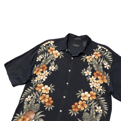 00s- VAN HEUSEN ALL OVER Print Rayon Shirt