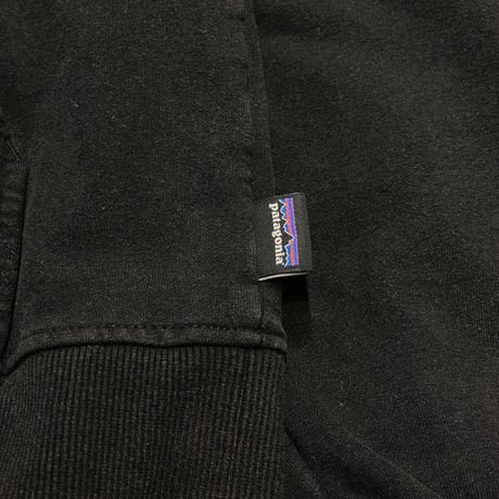 20s Patagonia Logo Sweat Hoodie