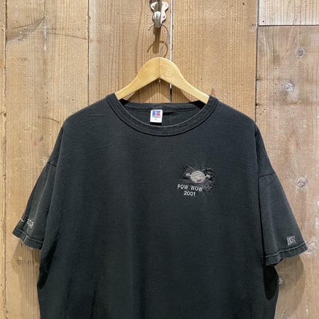 01's RUSSELL ATHLETIC PowWow 2001 T-Shirt