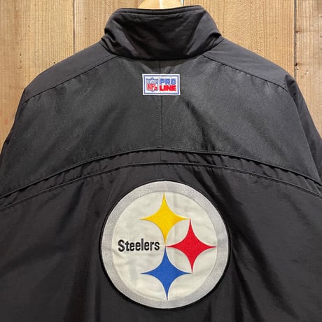 90’s NIKE Pittsburgh Steelers Padded Nylon Jacket