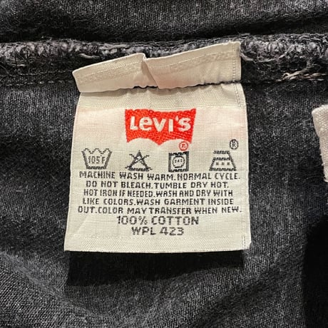 01’s Levi’s 501  Black Denim Pants W30