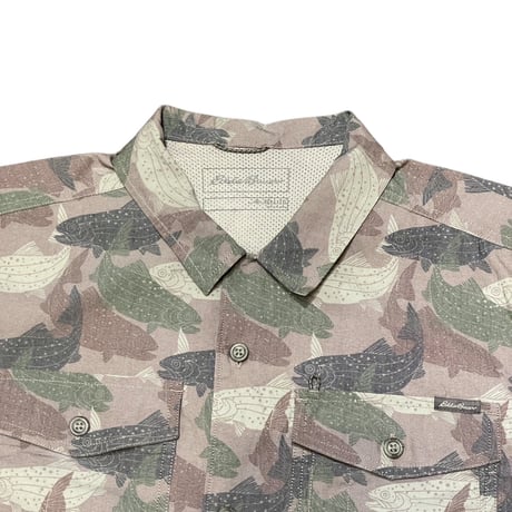 00s- Eddie Bauer Fish Print Cotton/Poly Shirt