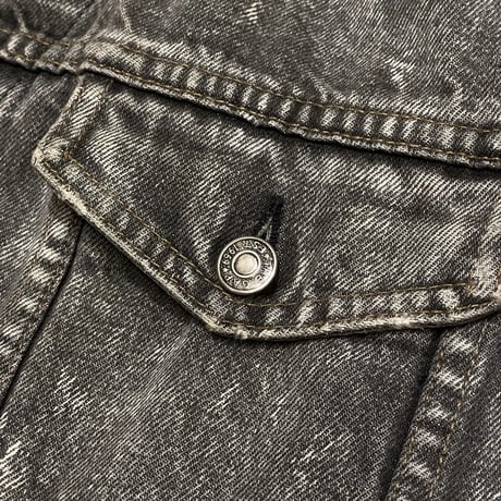 90s Levi’s 77599-0260 Black Denim Vest