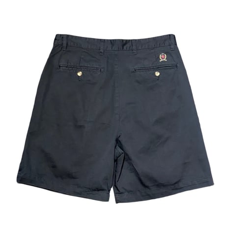 00s- Tommy Hilfiger Two Tuck Black Chino Shorts