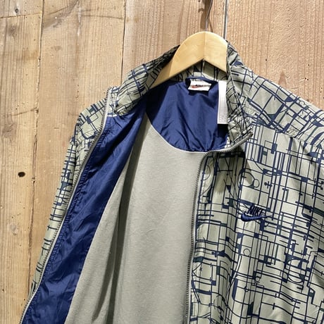 90’s NIKE Nylon Windbreaker