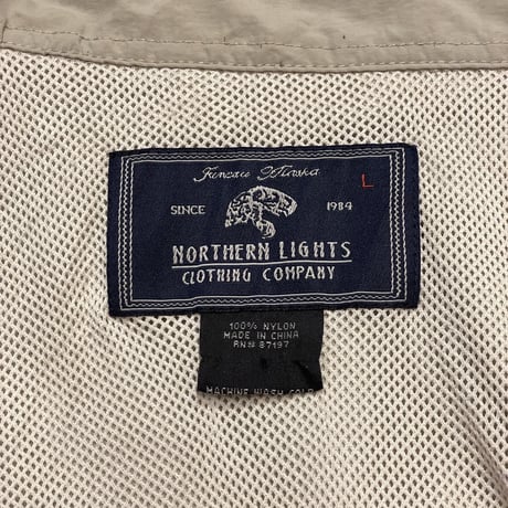 00s- NORTHERN LIGHTS Detachable Sleeve Nylon Shirt