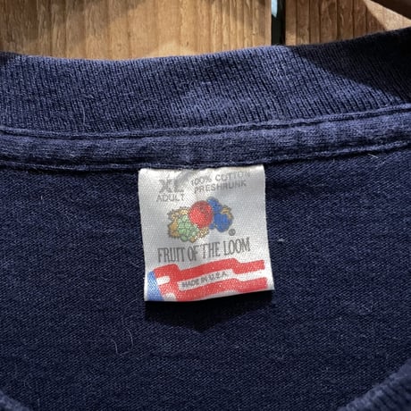 90s FRUIT OF THE LOOM Flog Print T-Shirt