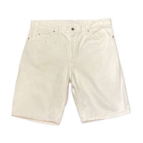 90’s Levi’s 550 White Denim Shorts