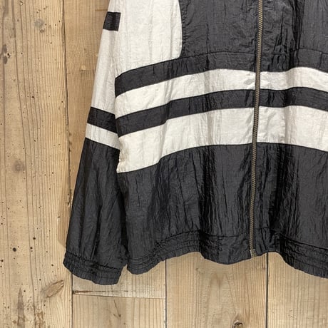 90's- le coq sportif Nylon Windbreaker