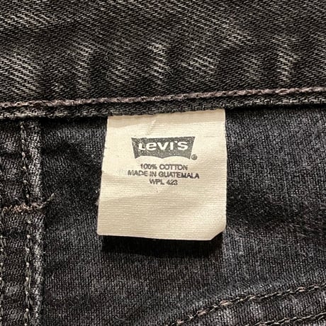 01’s Levi’s 501  Black Denim Pants W30