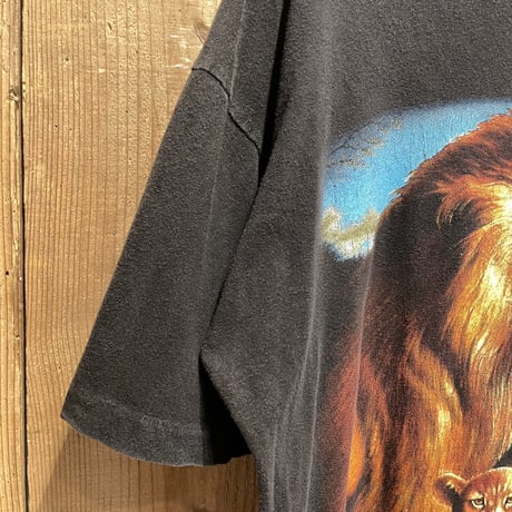 90s Caribbean Dream Lion Print T-Shirt