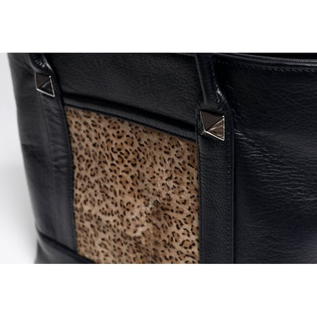 Leather Smal Tote Bag 001 / 2Pyramid Leopard Fur Design