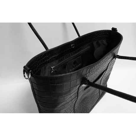 Leather Medium Tote Bag 001 / 2Pyramid Design ( Embossed Crocodile )