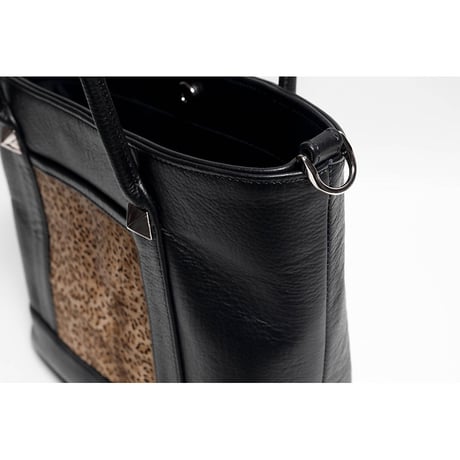 Leather Smal Tote Bag 001 / 2Pyramid Leopard Fur Design