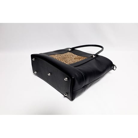 Leather Smal Tote Bag 001 / 2Pyramid Leopard Fur Design