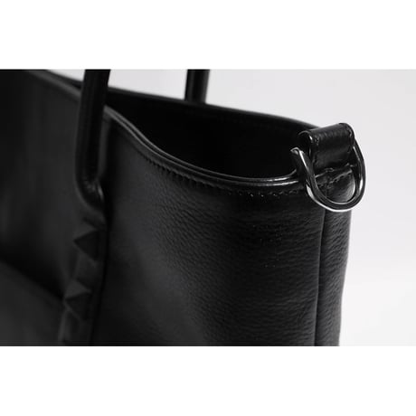 Leather Medium Tote Bag 001 / Pyramid Spots Design
