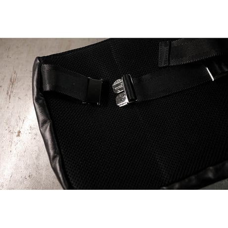 Leather Waist Bag / Three Different Pockets Design