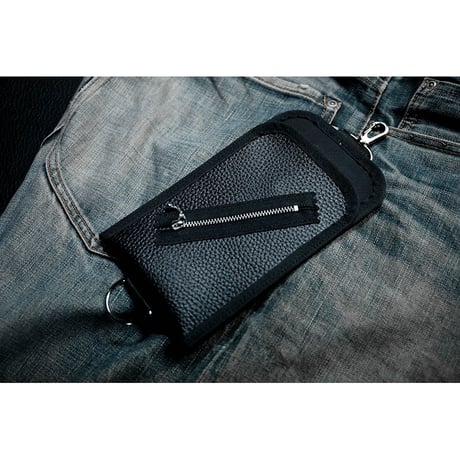 Multi Smartphone Pocket Pouch / Grain Leather Design