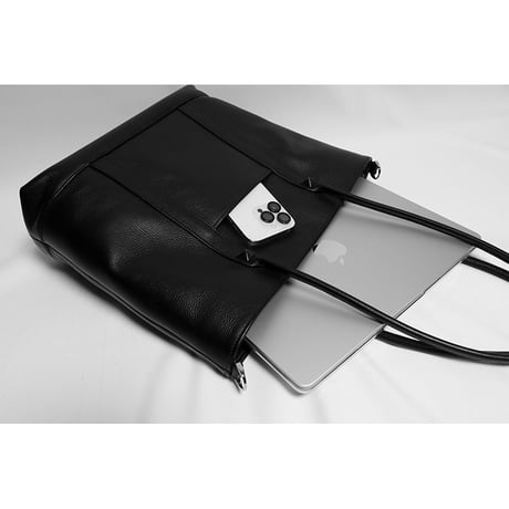 Leather Medium Tote Bag 001 / 2Pyramid Design