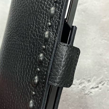 IKUO×MODERN PIRATES Leather iPhone Diary Case / Black Express & Round Spots Design