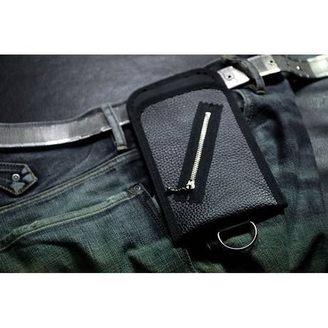 Multi Smartphone Pocket Pouch / Grain Leather Design