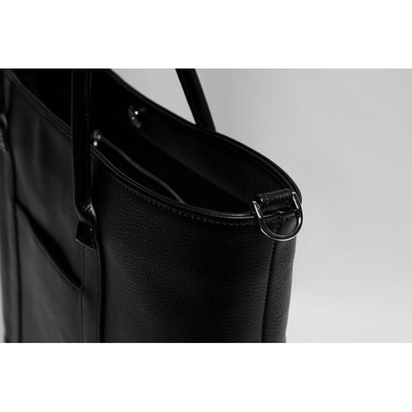 Leather Medium Tote Bag 001 / 2Pyramid Design
