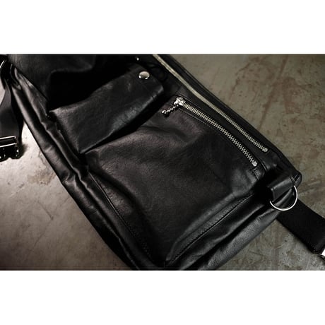 Leather Waist Bag / Three Different Pockets Design