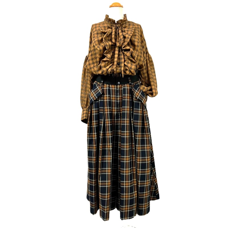 PT-6822 タック入りロングキュロット 210 濃紺タータン | helter.jp