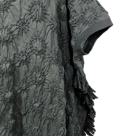 OP-7861 サイドフリンジ収縮ドット刺繍ワンピ　ブラック（910）