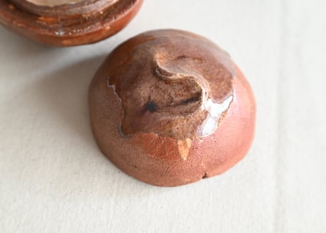 陶芸家「能登実登利」蓋もの｜1点