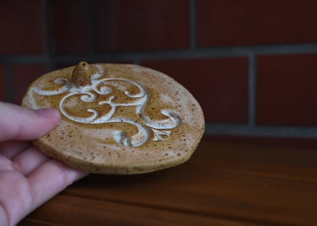 トルコ｜AnaArtBoutiquestudio／ ceramic incense holder