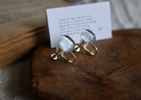 ブルーポンド｜ガラスペアイヤリング／ブルー