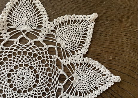 vintage｜vintage  handmade crocheted  doillie