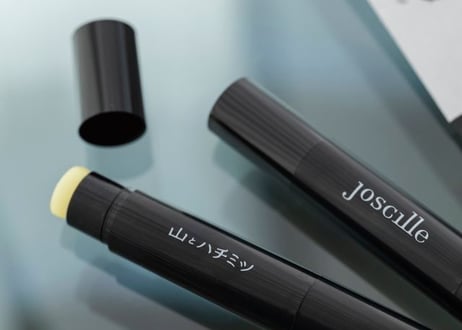 〈人気〉HONEY LIP BALM / 蜂蜜リップバーム