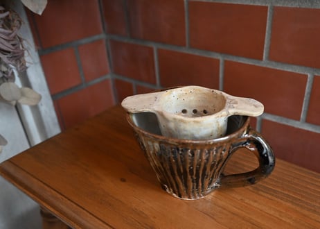 トルコ｜AnaArtBoutiquestudio／ceramic tea infuser