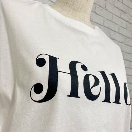 helloロゴTシャツ