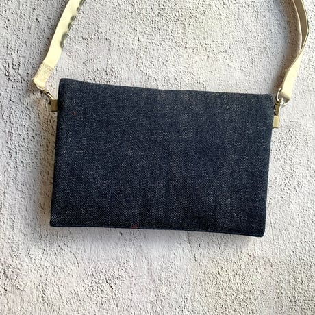 Bacio./Travel Pouch mini_Rigid Denim_Red