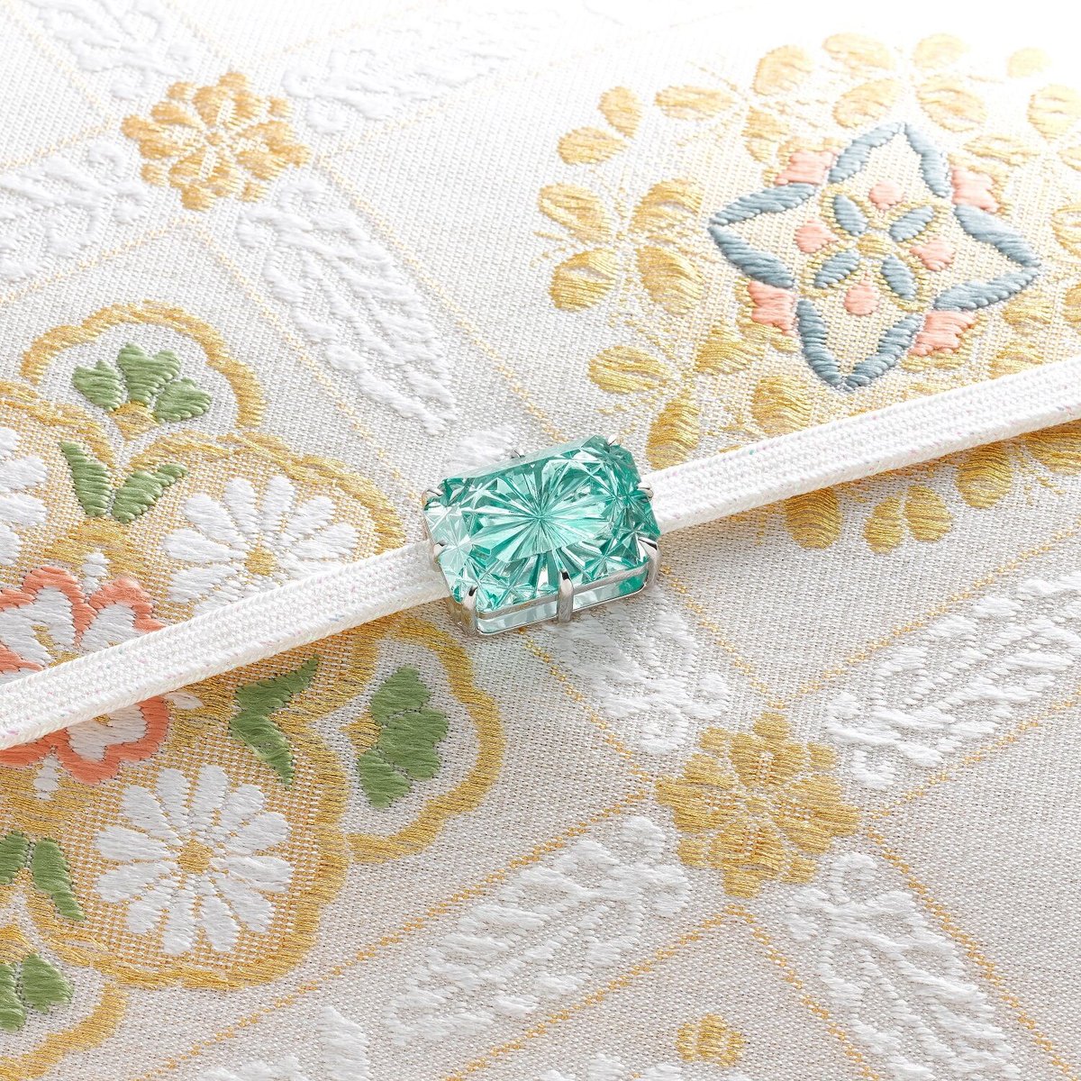 【美品】ヘレンド／エカイユ グリーン 金彩 ピーコック 孔雀 美品】ヘレンド／エカイユ グリーン 金彩 ピーコック 孔雀