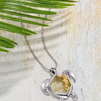 KILIKO　JEWELRY（東京切子）　×　ハワイアンジュエリー 　ネックレス　ホヌ　菊　アンバー