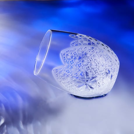 「招福・満開の桜の如き女性」羽衣 - 東京切子(花切子）ワイングラス　木花之佐久夜毘売   ～コノハナノサクヤヒメ～